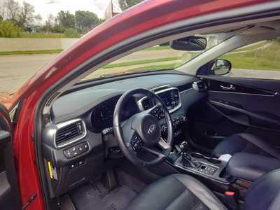 2018 Kia Sorento, $17850. Photo 9