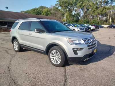 2019 Ford Explorer, $15865. Photo 2