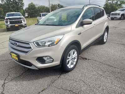 2018 Ford Escape, $12995. Photo 4