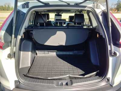 2018 Honda CR-V, $21985. Photo 11