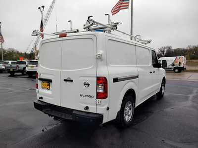 2018 Nissan NV 3500, $8250. Photo 8