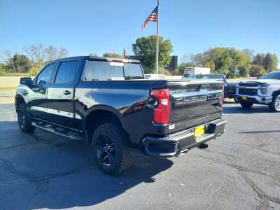 2020 Chevrolet 1500 Crew Cab, $29450. Photo 6