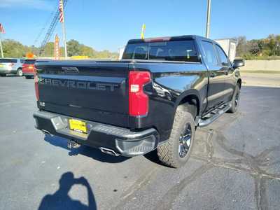 2020 Chevrolet 1500 Crew Cab, $29450. Photo 8