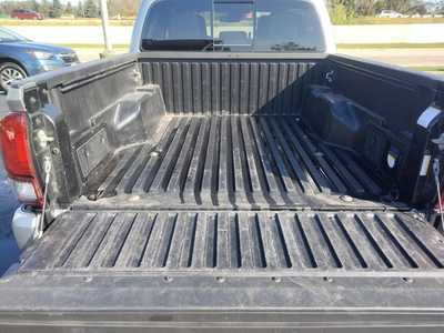 2018 Toyota Tacoma, $27450. Photo 11
