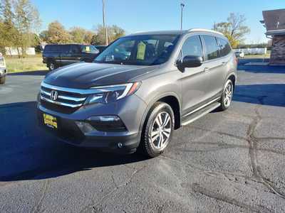 2017 Honda Pilot, $21987. Photo 4