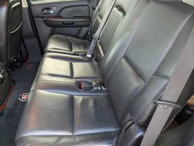 2009 Cadillac Escalade, $15397. Photo 11