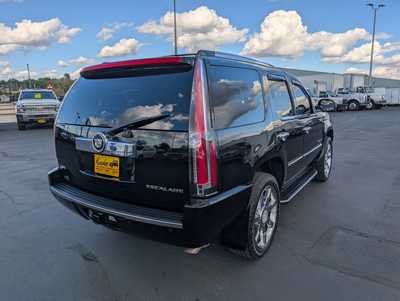 2009 Cadillac Escalade, $15397. Photo 8