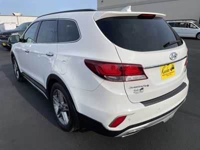 2017 Hyundai Santa Fe, $13983. Photo 6