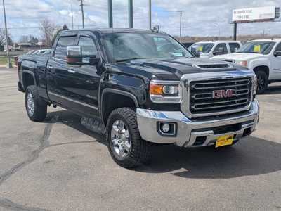 2018 GMC 2500 Crew Cab, $35900. Photo 2