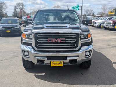 2018 GMC 2500 Crew Cab, $35900. Photo 3