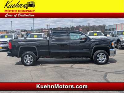 2018 GMC 2500 Crew Cab, $35900. Photo 1