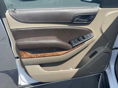 2016 Chevrolet Suburban, $15980. Photo 11