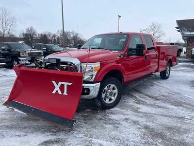 2015 Ford F250 Crew Cab, $28995. Photo 4