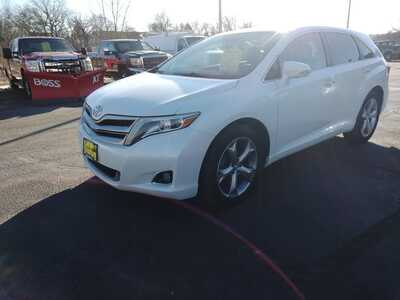 2013 Toyota Venza, $8900. Photo 4