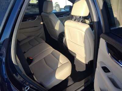 2017 Cadillac XT5, $12875. Photo 12