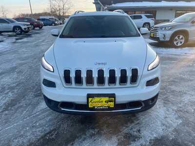2017 Jeep Cherokee, $11950. Photo 6