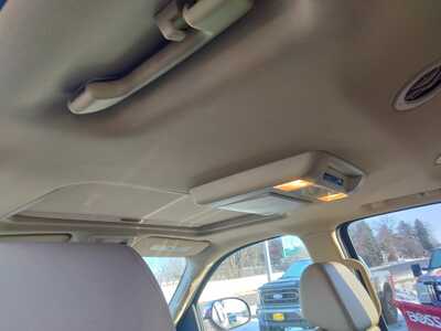 2007 Chevrolet Tahoe, $4450. Photo 11