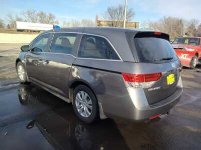 2016 Honda Odyssey, $13900. Photo 6