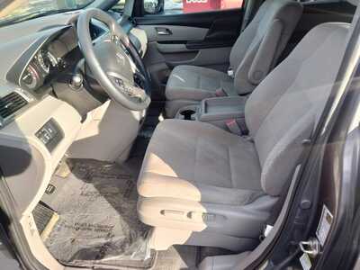 2016 Honda Odyssey, $13900. Photo 9