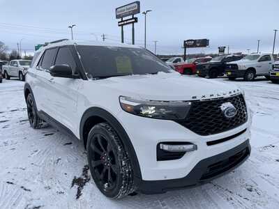 2020 Ford Explorer, $24983. Photo 2