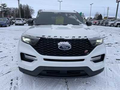 2020 Ford Explorer, $24983. Photo 3