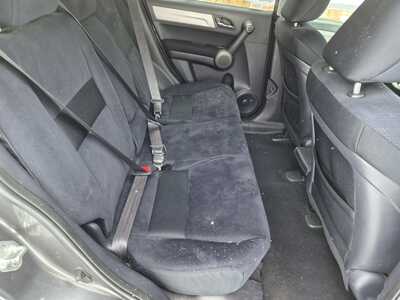 2011 Honda CR-V, $11450. Photo 11