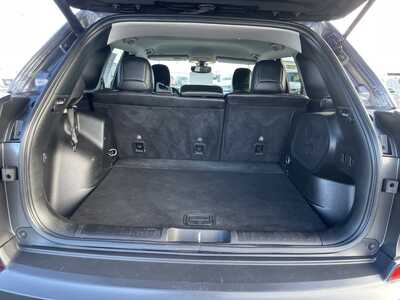 2019 Jeep Cherokee, $14295. Photo 9