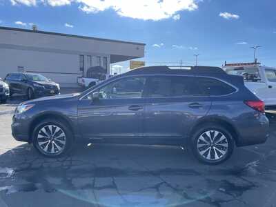 2017 Subaru Outback, $19993. Photo 5