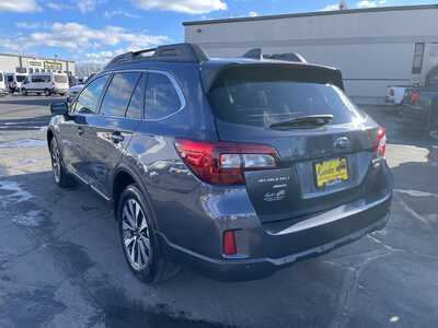 2017 Subaru Outback, $19993. Photo 6