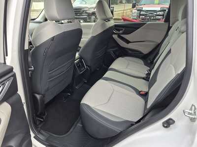 2022 Subaru Forester, $22650. Photo 11