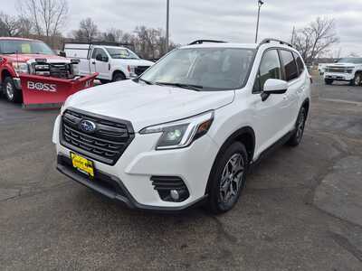 2022 Subaru Forester, $22650. Photo 4