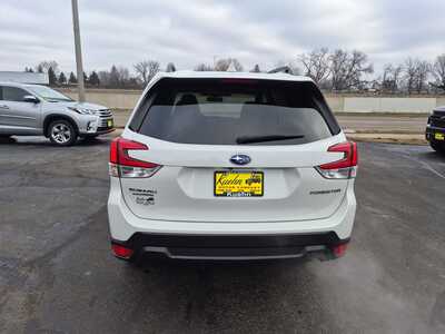 2022 Subaru Forester, $22650. Photo 7