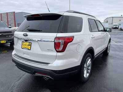 2018 Ford Explorer, $21985. Photo 8