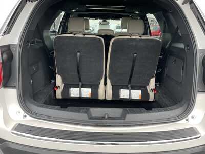 2018 Ford Explorer, $21985. Photo 9