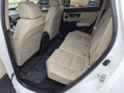 2017 Honda CR-V, $18245. Photo 11