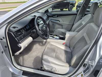 2012 Toyota Camry, $13900. Photo 9