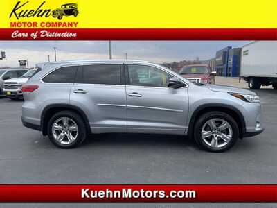 2017 Toyota Highlander, $19992. Photo 1