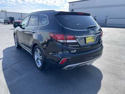 2017 Hyundai Santa Fe, $15337. Photo 6