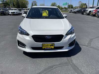 2017 Subaru Impreza, $9995. Photo 3