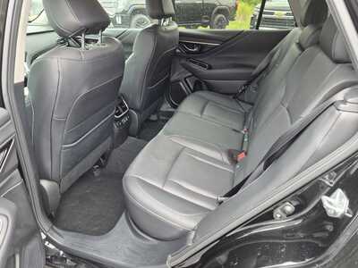 2022 Subaru Outback, $23985. Photo 10