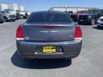 2018 Chrysler 300, $14995. Photo 7