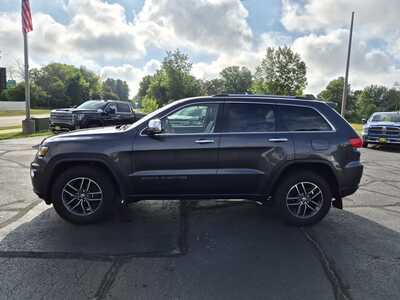 2018 Jeep Grand Cherokee, $18825. Photo 5