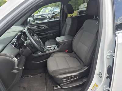 2023 Chevrolet Traverse, $19985. Photo 9