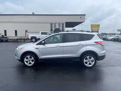 2015 Ford Escape, $9995. Photo 5