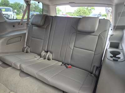 2016 Chevrolet Suburban, $22900. Photo 11