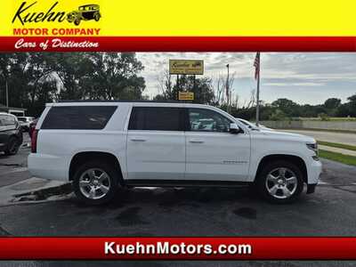 2016 Chevrolet Suburban, $22900. Photo 1