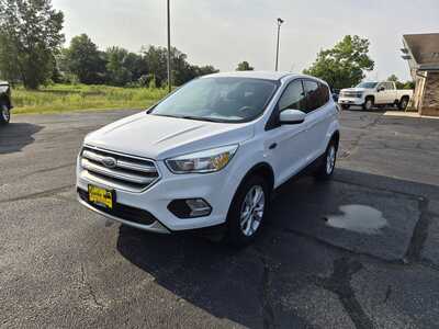 2017 Ford Escape, $11990. Photo 4