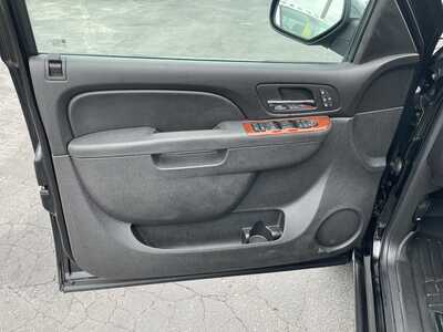 2012 Chevrolet Tahoe, $16987. Photo 11