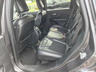 2020 Jeep Cherokee, $13150. Photo 10