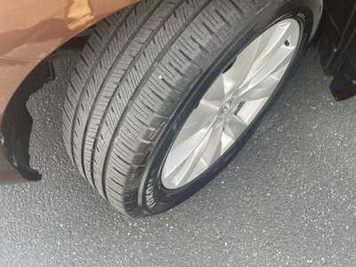 2013 Toyota Venza, $10995. Photo 11